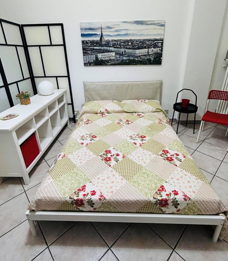 Appartement Monolocale Maria Vittoria à Turin Extérieur photo